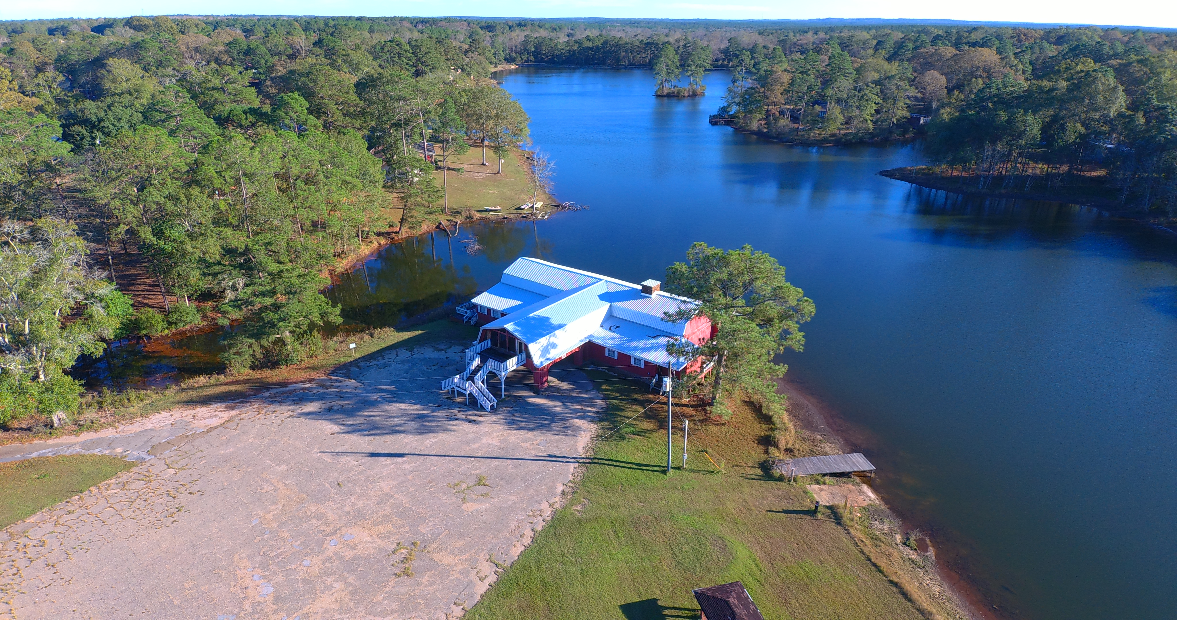 contact lake Hillsdale golf course